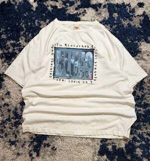Vintage 1995 Levi's Original Quality Blue Jeans Graphic T-Shirt Size XL